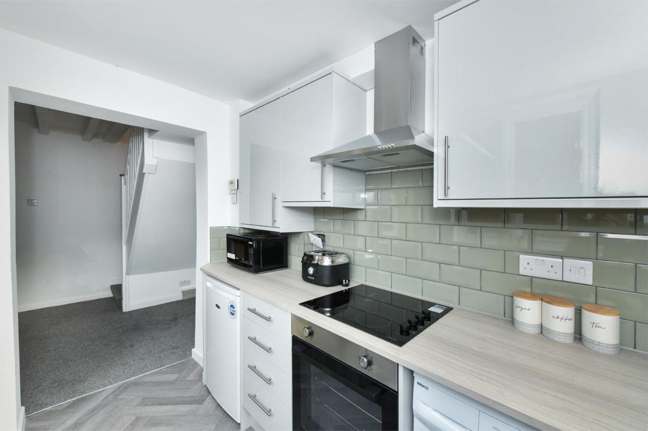 Newark Central Cottage Экстерьер фото