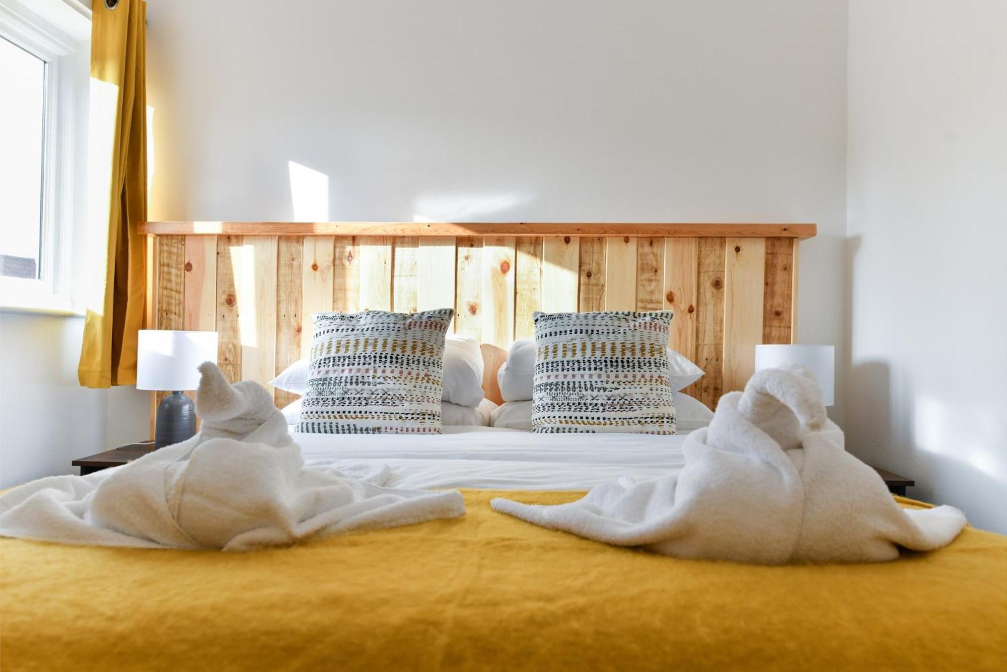Newark Central Cottage Экстерьер фото